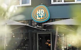 HOLT Hotel